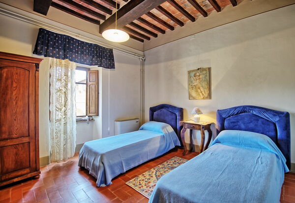 Villa Capolona: Schlafzimmer