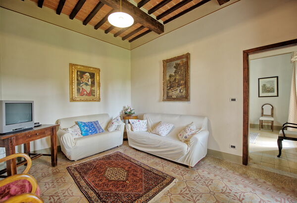 Villa Capolona: Wohnzimmer