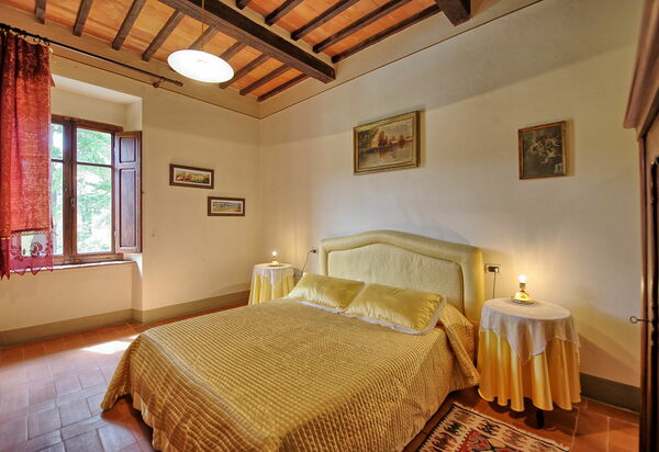 Villa Capolona: Schlafzimmer