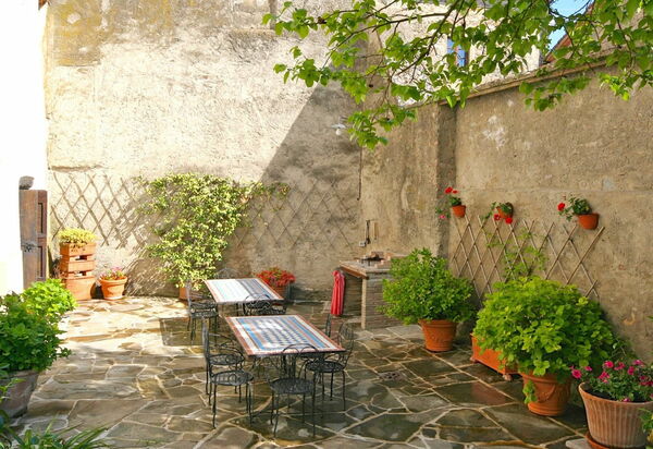 Villa Capolona: Außen