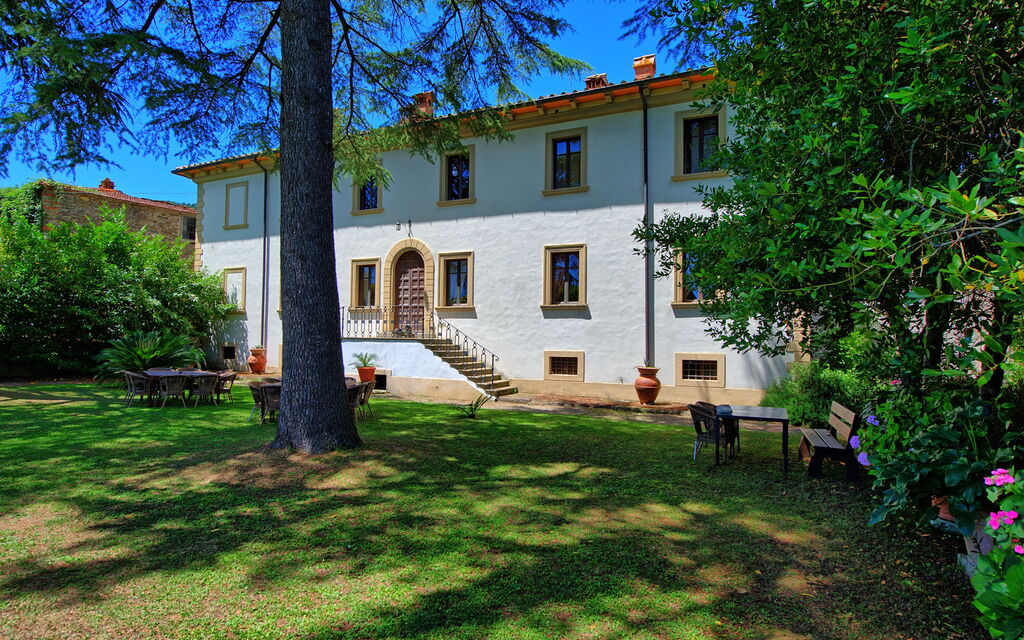 Villa Capolona: Garden, Outdoor