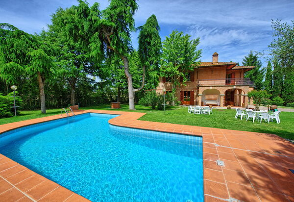 Villa Lauretana: Schwimmbad