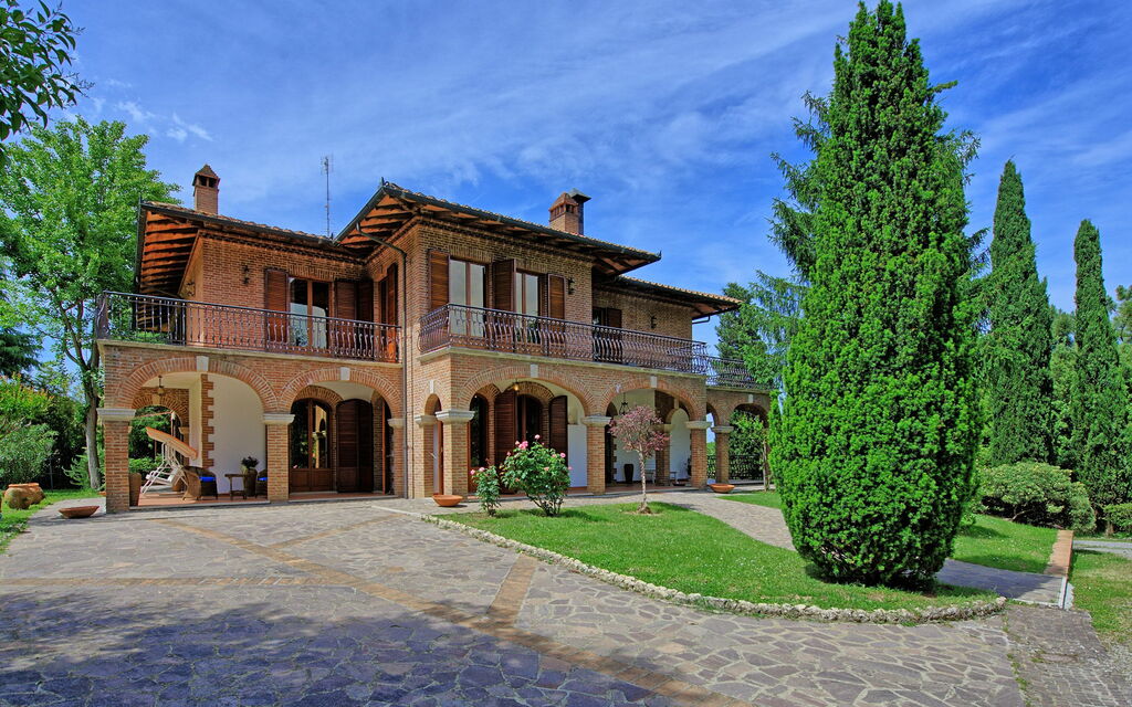 Villa Lauretana: Esterni, Giardino