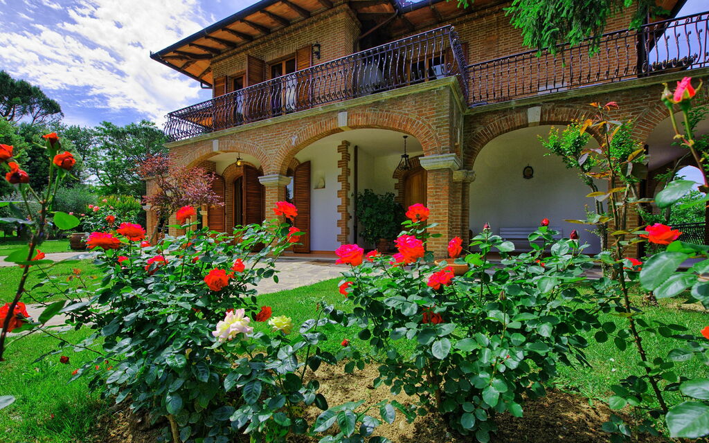 Villa Lauretana: Esterni, Giardino