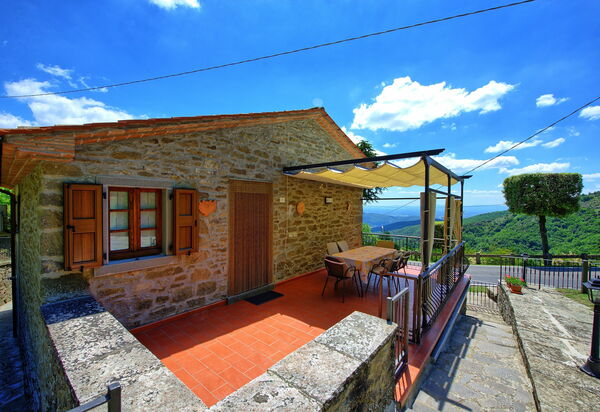 Villa Portole Uno: Außen, Garten