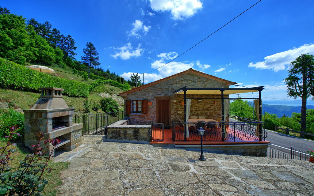 Villa Portole Uno: Building Exterior