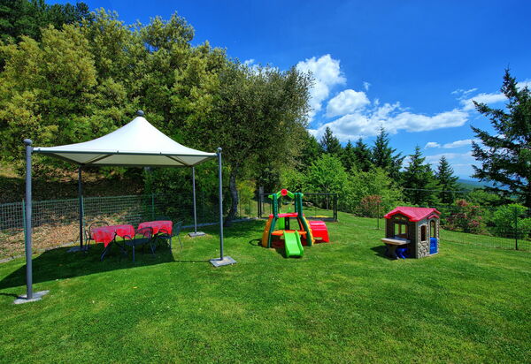 Villa Portole Due: Garten