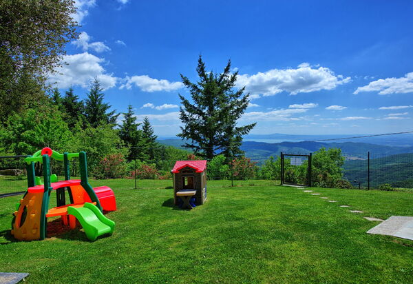 Villa Portole Due: Garten