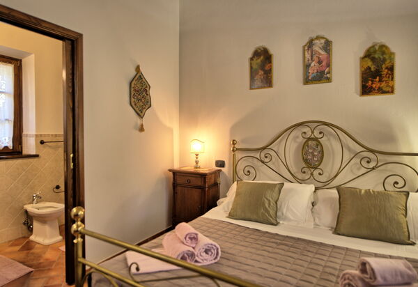 Villa Portole Due: Schlafzimmer