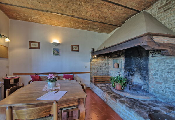 Casale Giotto: Esszimmer, Wohnzimmer