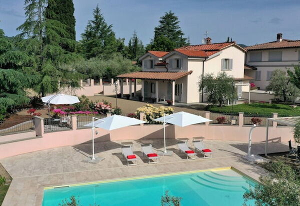 Villa Gaville: бассейн, Открытый, Сад