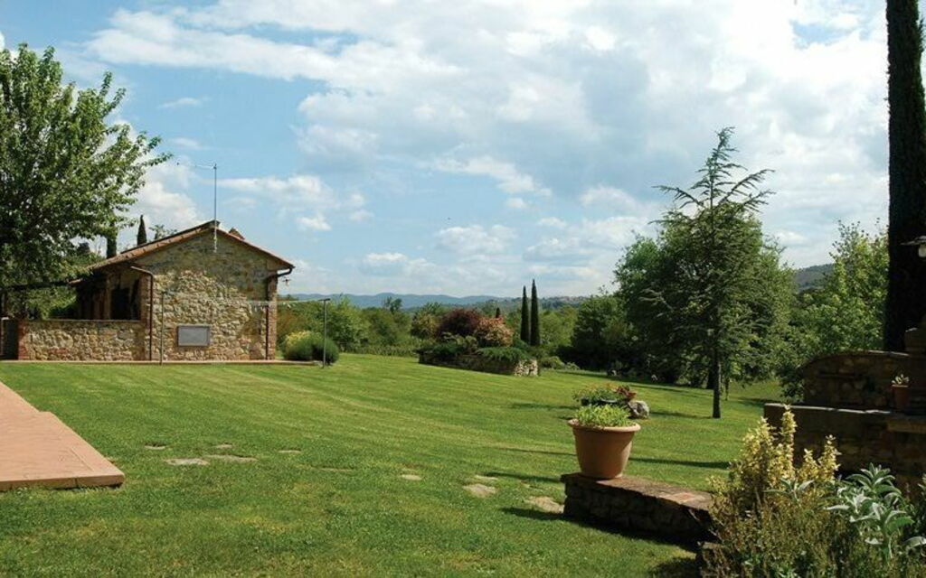 Villa Marika: Garden