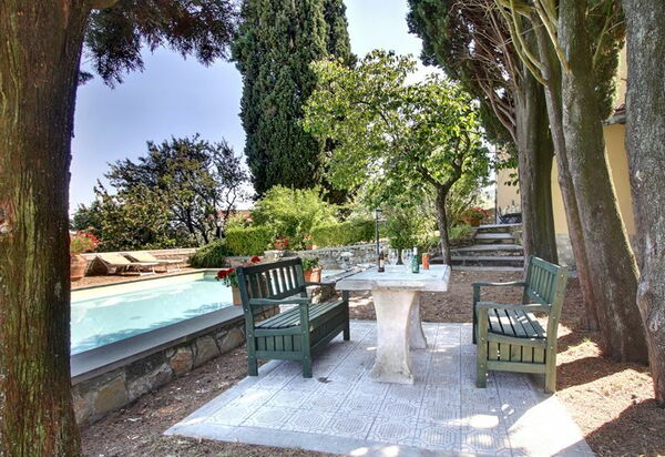 Villa Stolli: Сад