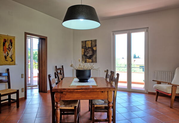 Villa Pratovecchio: Esszimmer
