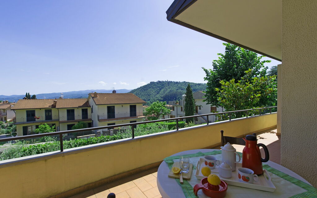 Villa Pratovecchio: Building Exterior, Outdoor, Scenic View