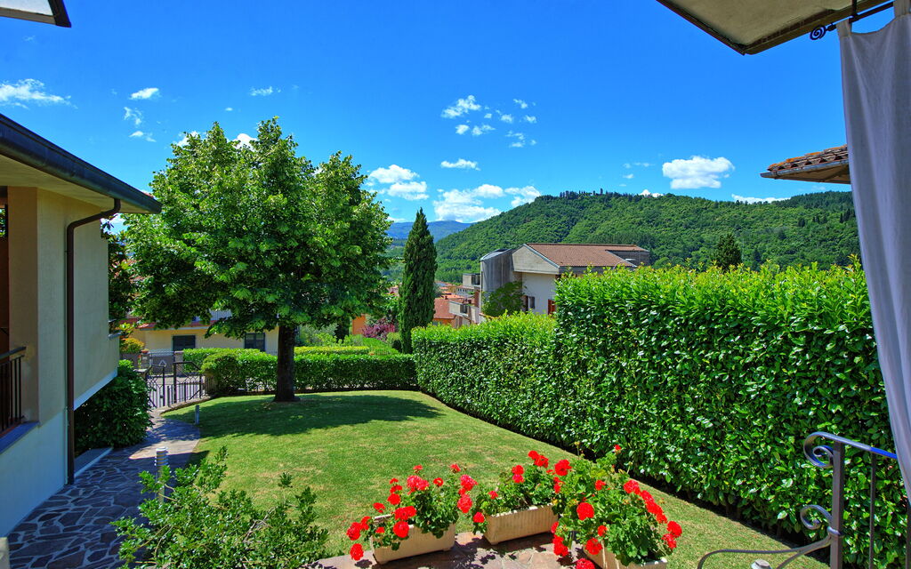 Villa Pratovecchio: Garden, Outdoor, Scenic View