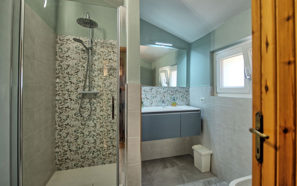 Villa Pratovecchio: Bathroom