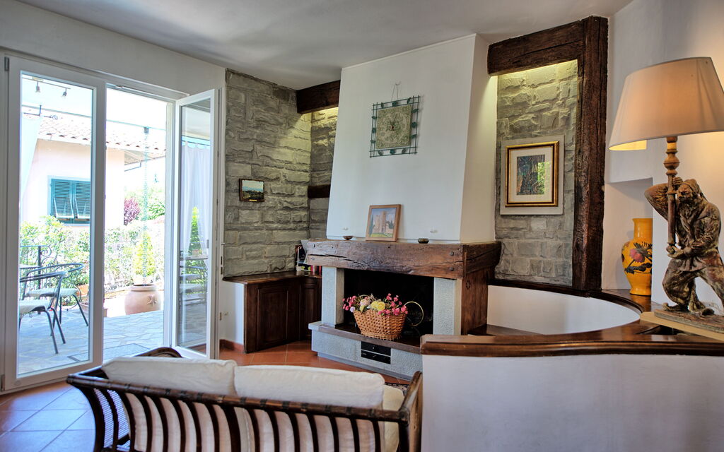 Villa Pratovecchio: Living Room