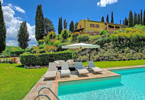 Villa Sabrina: Garten, Schwimmbad