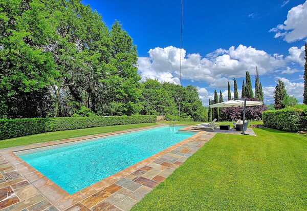 Villa Sabrina: Garten, Schwimmbad