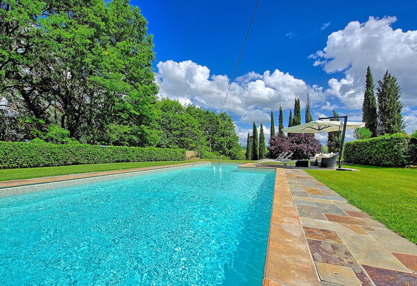 Villa Sabrina: Schwimmbad