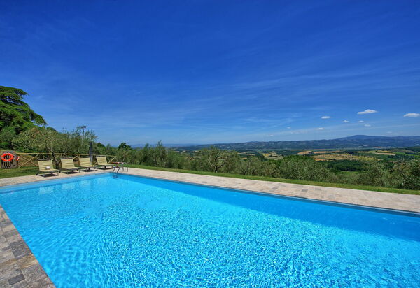 Casa Olivia: Schwimmbad