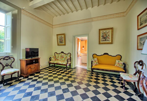 Villa Fiamma: Wohnzimmer