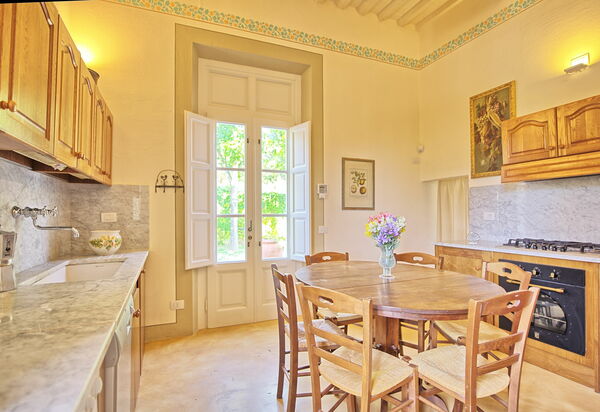 Villa Fiamma: Küche