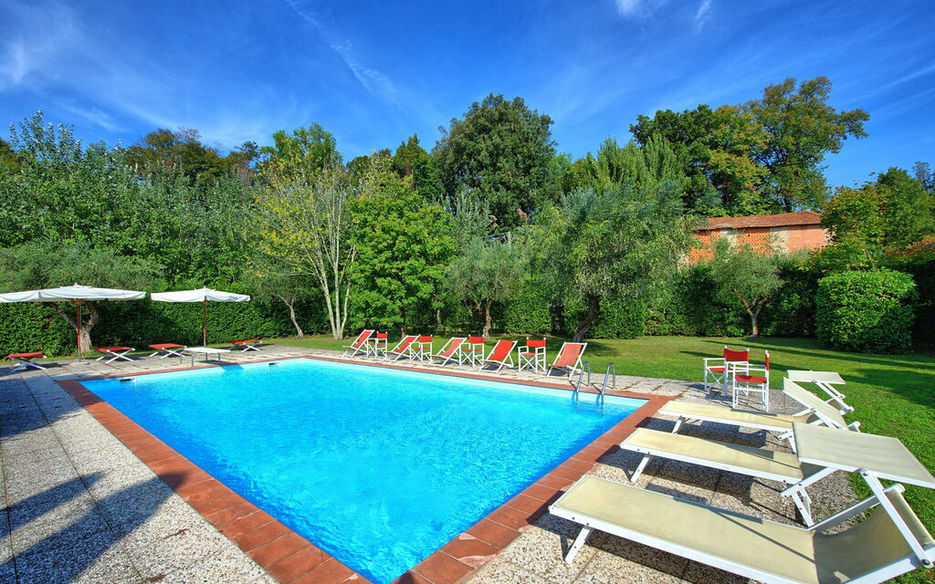 Villa Fiamma: Piscina