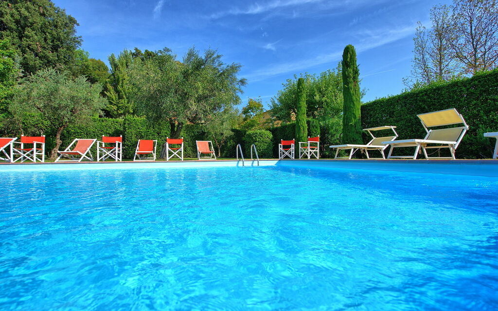 Villa Fiamma: Piscina