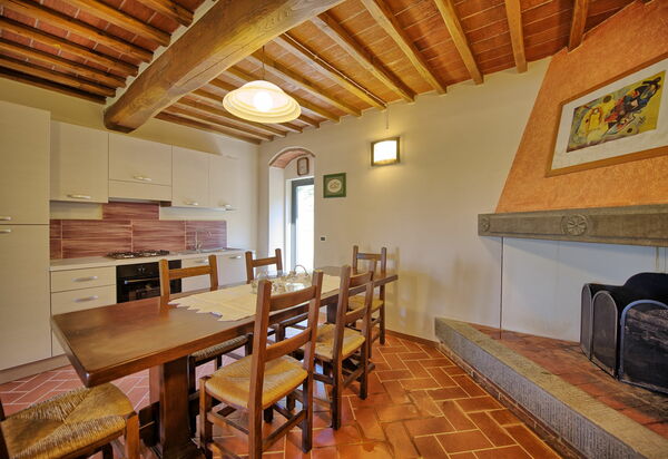 Villa Morandi: Esszimmer, Wohnzimmer