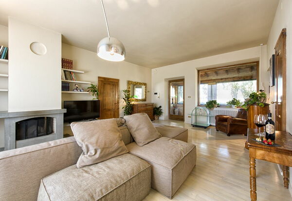 Villa Piazza Della Fortezza: Гостиная