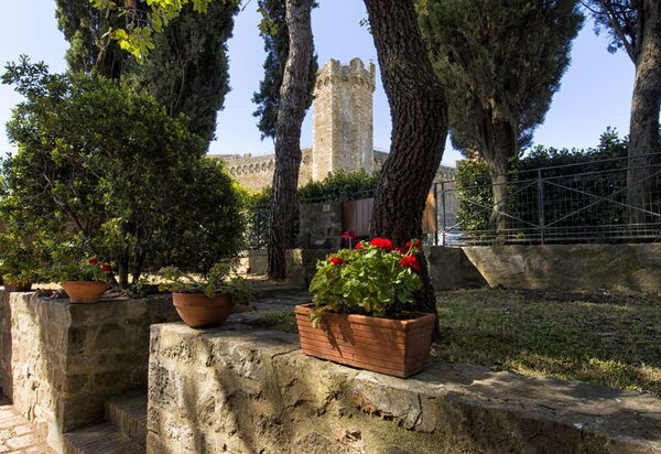 Villa Piazza Della Fortezza: Открытый, Сад