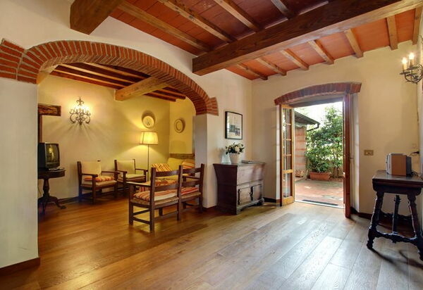 Villa Acacia: Гостиная