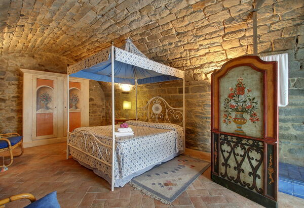 Villa Lucolena: Спальня