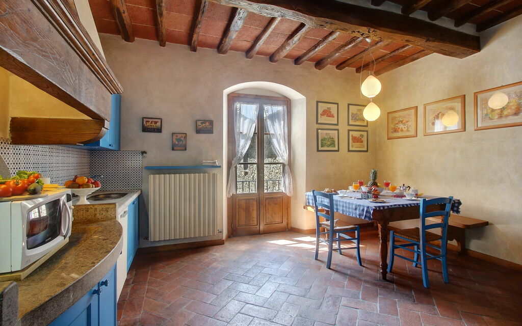 Villa Lucolena: Кухня