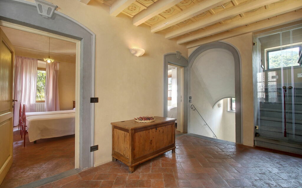 Villa Lucolena: Другая комната