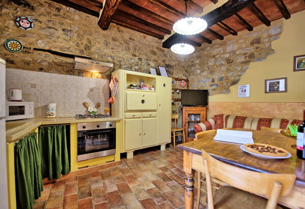 La Ruota: Esszimmer, Küche