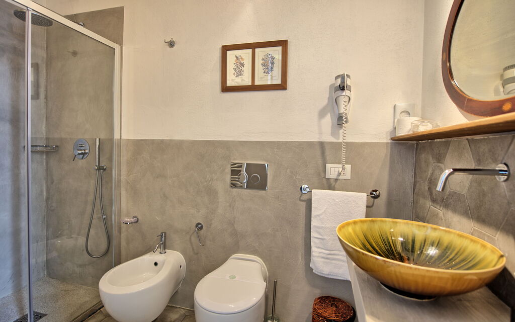 Villa Tenuta Lonciano: Bathroom