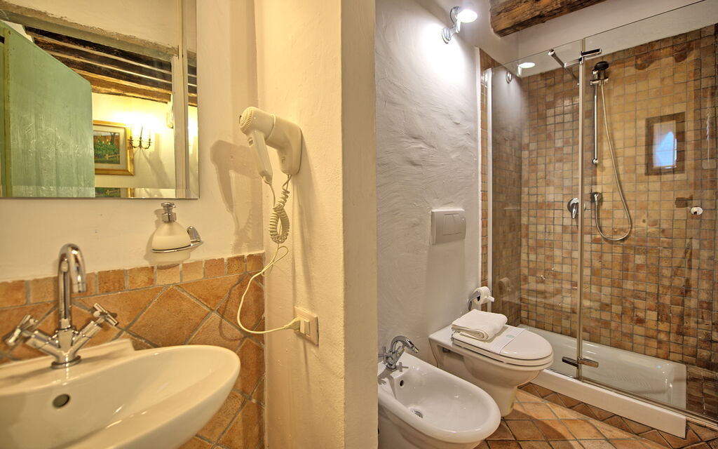 Villa Tenuta Lonciano: Bathroom