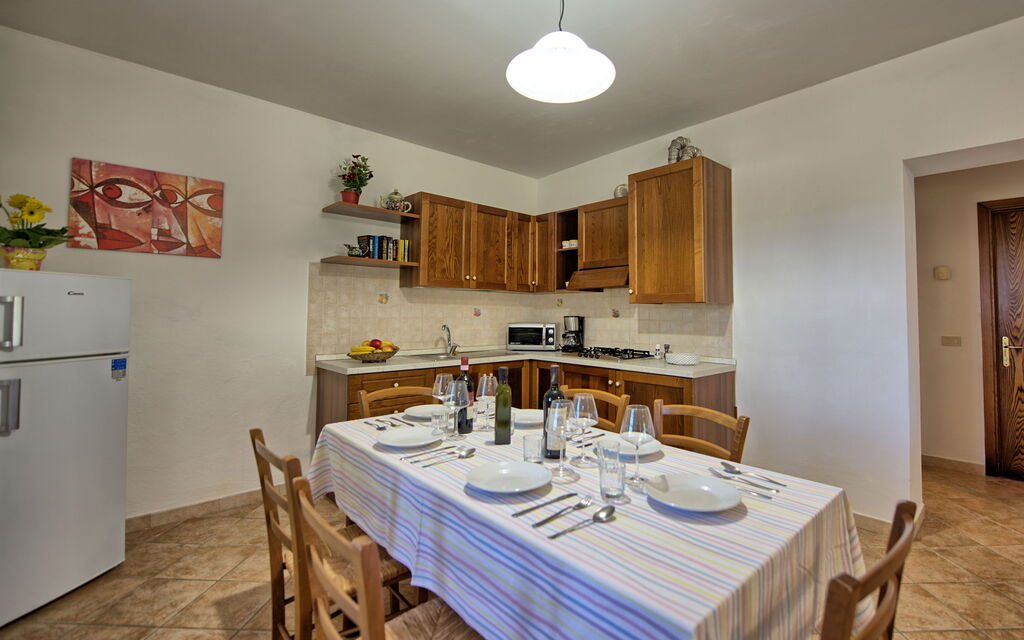 Villa Picchio: Dining Room, Kitchen, Living Room
