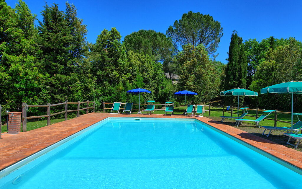 Villa Picchio: Outdoor, Pool