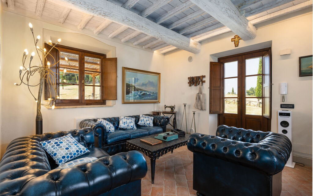 Villa San Michele: Living Room