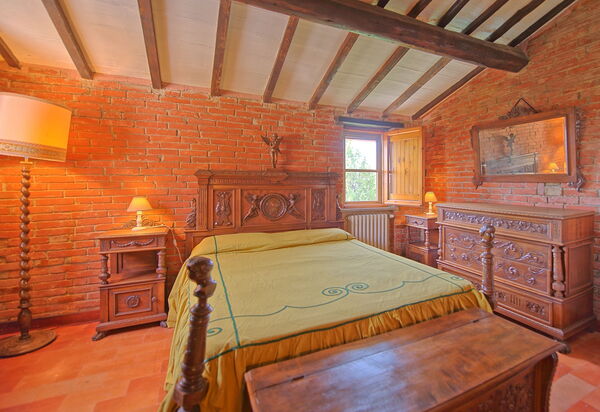 Villa Uccellaia: Schlafzimmer