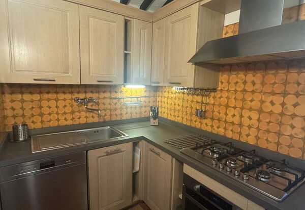 Villa Uccellaia: Küche