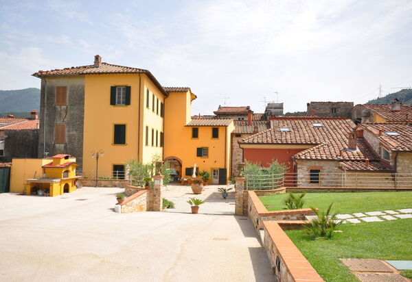 Flavia: Außen, Draussen, Garten