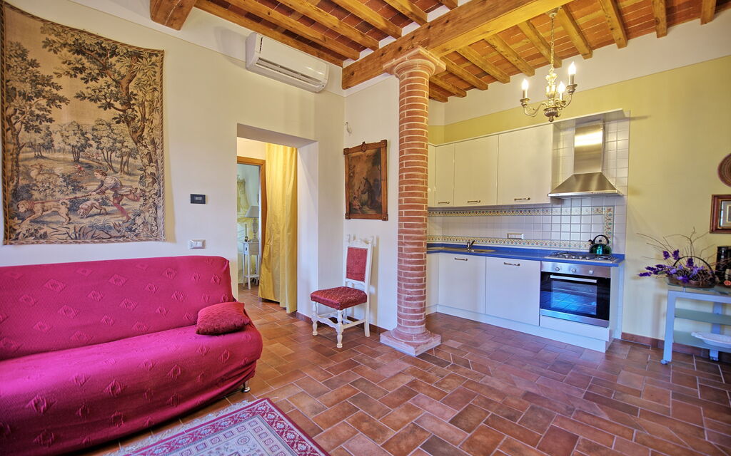 Flavia - : Køkken, Stue