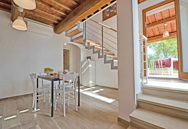 Il Fienile Di Giovanna: Столовая