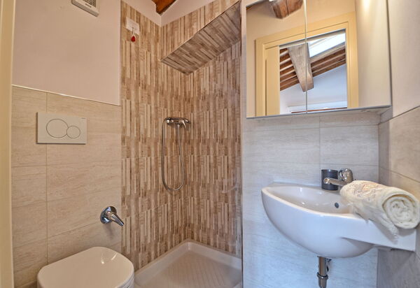 Il Fienile Di Giovanna: Ванная комната