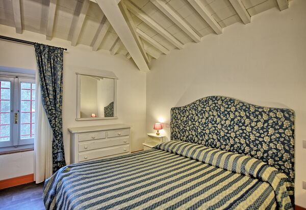 Montaione: Спальня